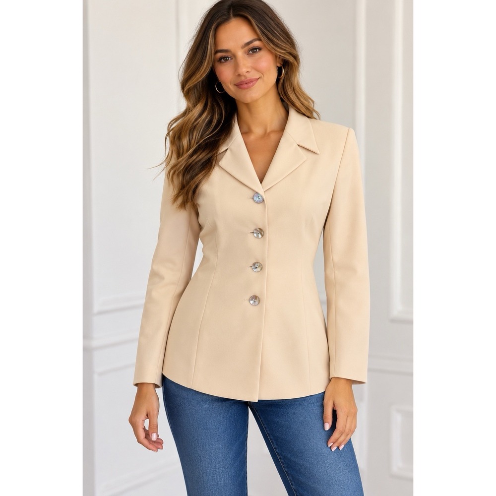 Le suit Women's cream-colored  blazer jacket size 12P